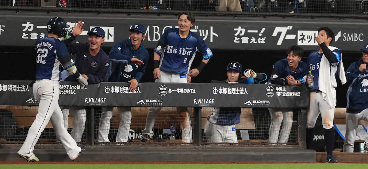 【画像・写真】西武・山村崇嘉、今季1号ソロで貴重な追加点　「チームを勝たせるバッティングがしたい」前日に1軍昇格