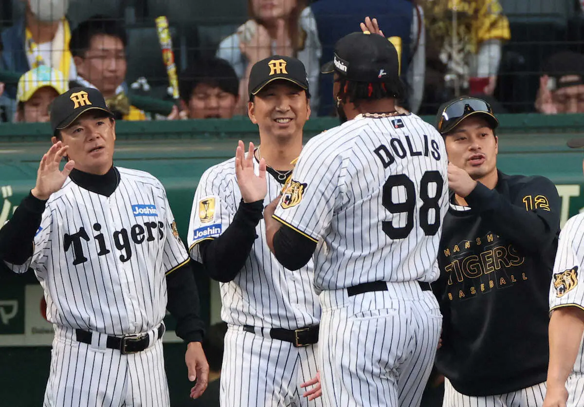 【画像・写真】阪神・藤川球児監督　リーグ最速通算100勝に王手「いやもう、全くない」、「次は横浜？いきましょう」