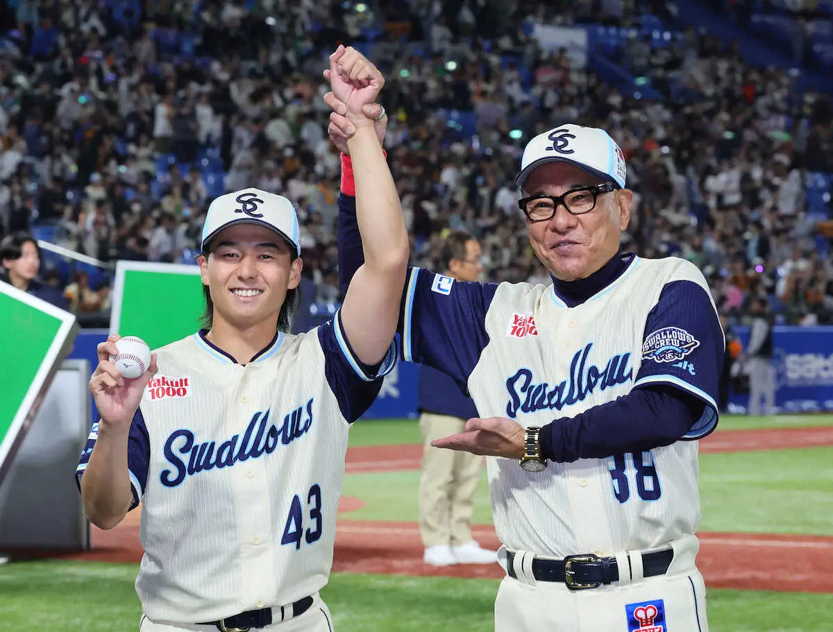 【画像・写真】ヤクルト・ドラ4増居　プロ初先発でプロ初勝利　B'z稲葉まねた長髪なびかせ5回1失点