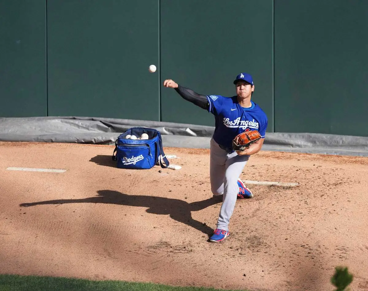 【画像・写真】大谷翔平「1番・DH」で出場　52試合連続出塁なるか　試合前にはロッキーズ菅野智之と談笑