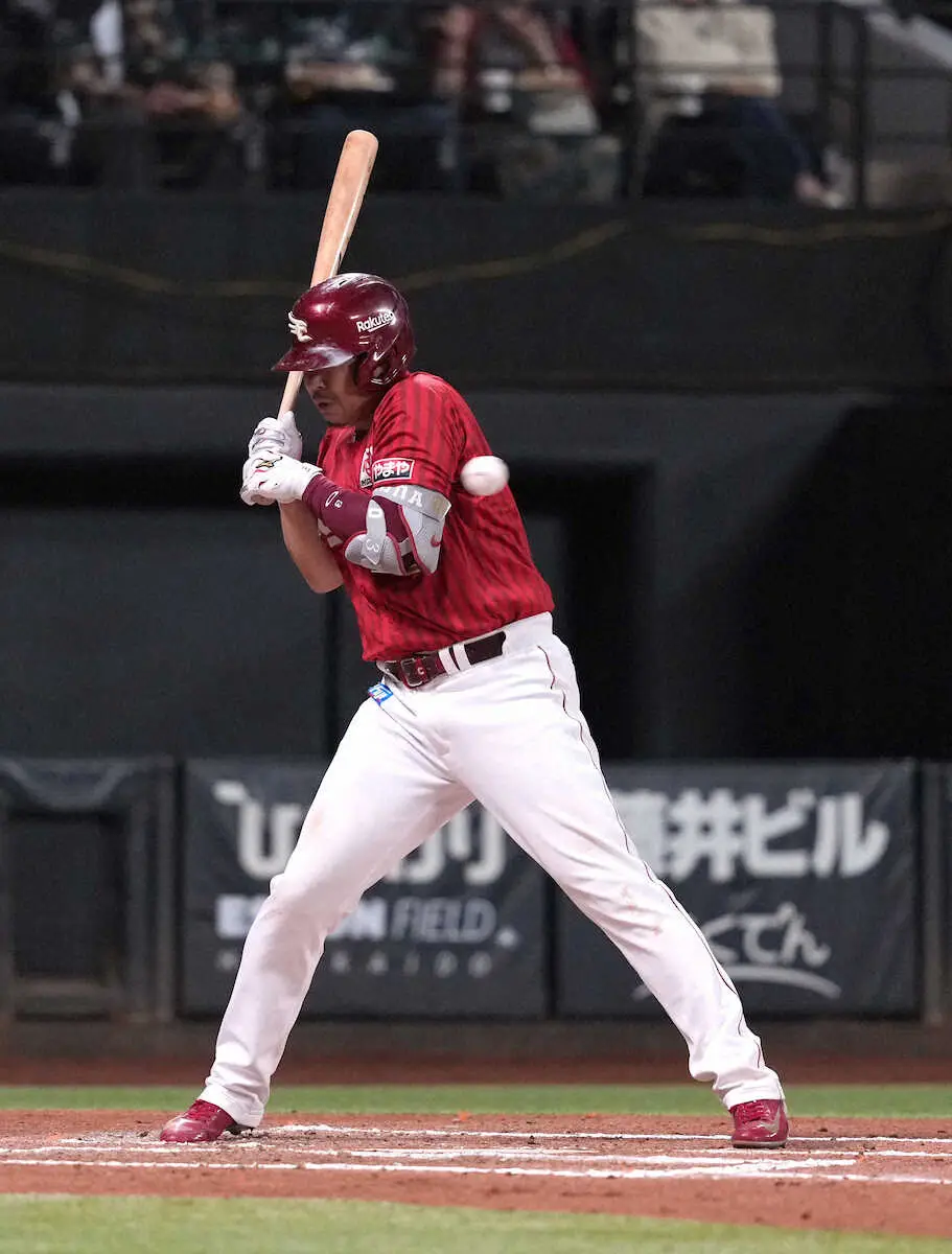 【画像・写真】楽天・浅村が今季初の4番で一時同点となる2号ソロ　打順に「こだわりはない」