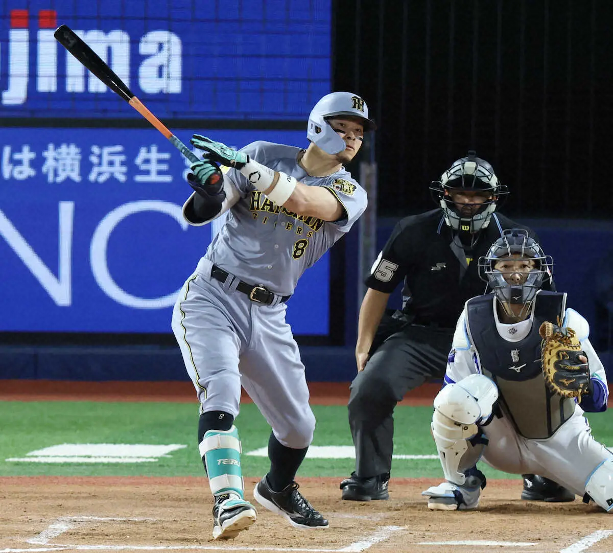 【画像・写真】阪神・佐藤輝明が二塁打3本で猛打賞！「しっかり準備ができていた。あとは、運ですかね」