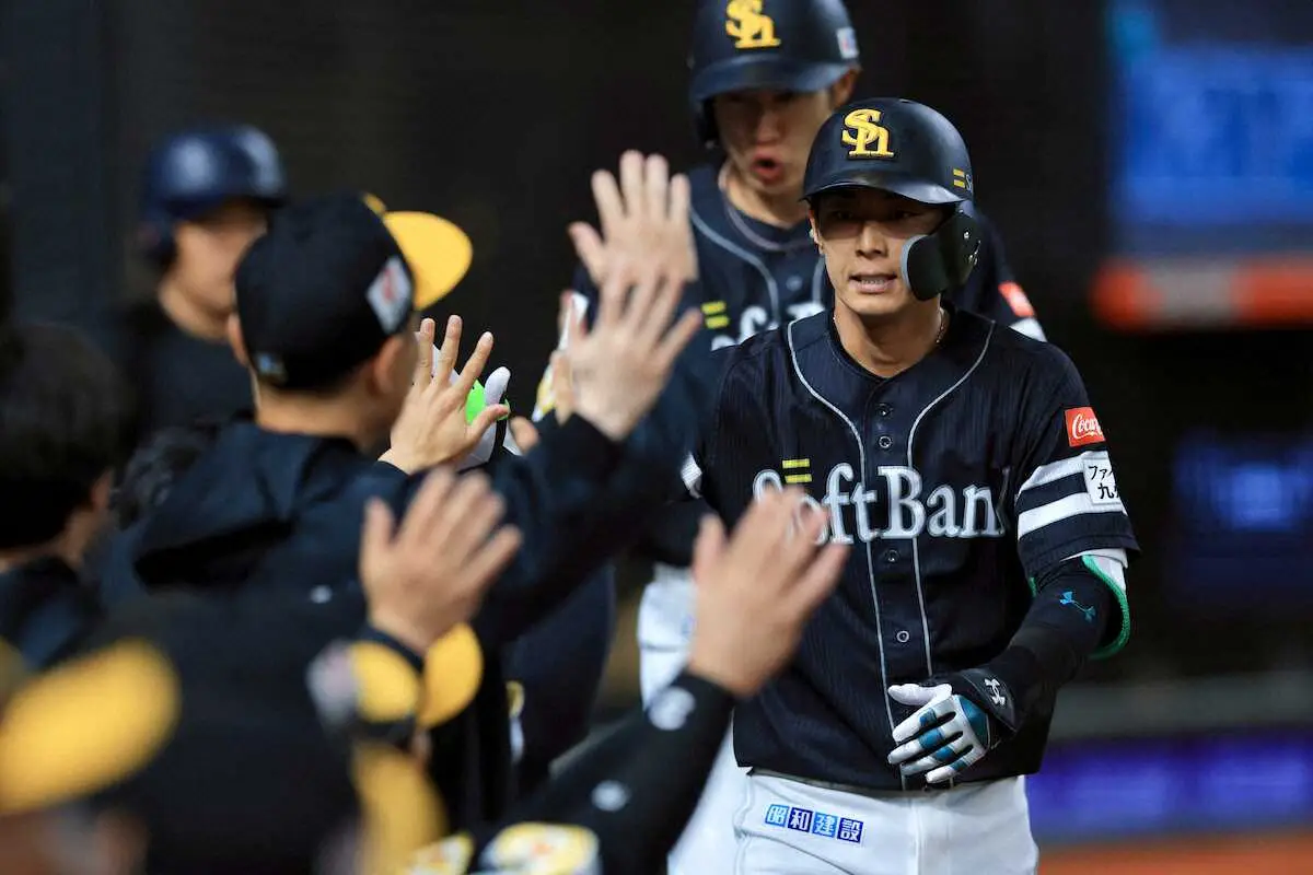 【画像・写真】ソフトバンク・今宮健太　不屈の15年連続本塁打「思い切っていこうと」左肩甲骨亀裂骨折の痛み耐え会心弾