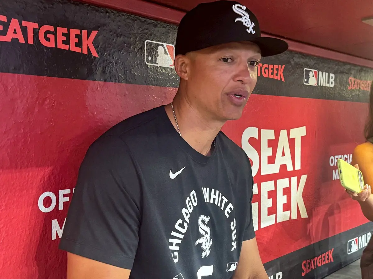 【画像・写真】ダイヤモンドバックス戦の前に報道陣の取材に応じるホワイトソックスのウィル・ベナブル監督（撮影・奥田秀樹通信員）