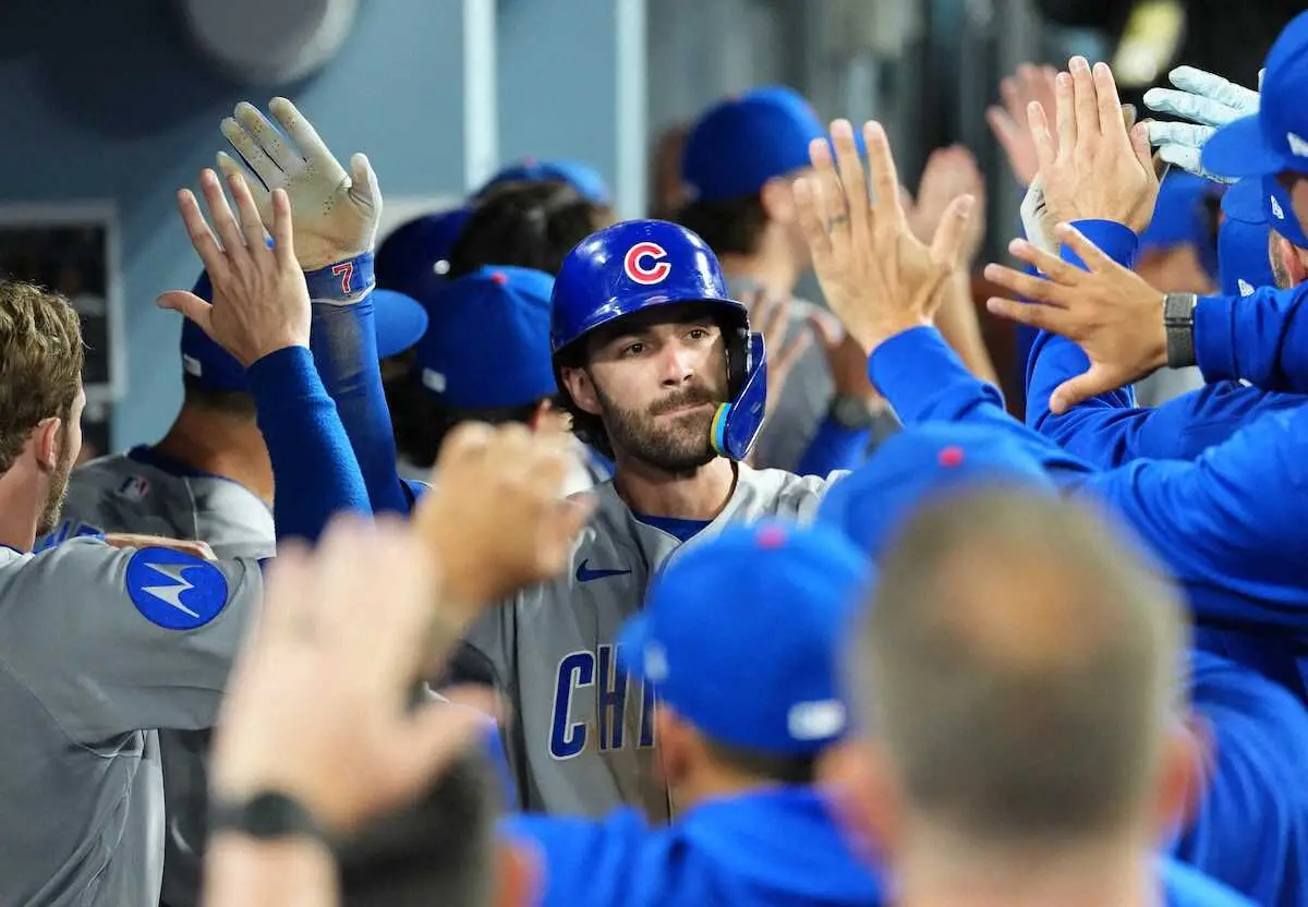 【画像・写真】カブス　終盤の猛打で10連勝！ド軍リリーフ陣攻略し4点差逆転　鈴木誠也は4打数無安打も好守で貢献