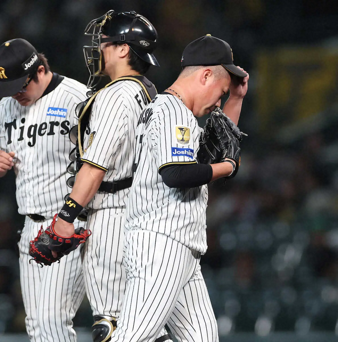 【画像・写真】阪神・藤川監督　桐敷拓馬ら救援陣大炎上に「流れがいってしまった」　9回以降の8失点は球団38年ぶり