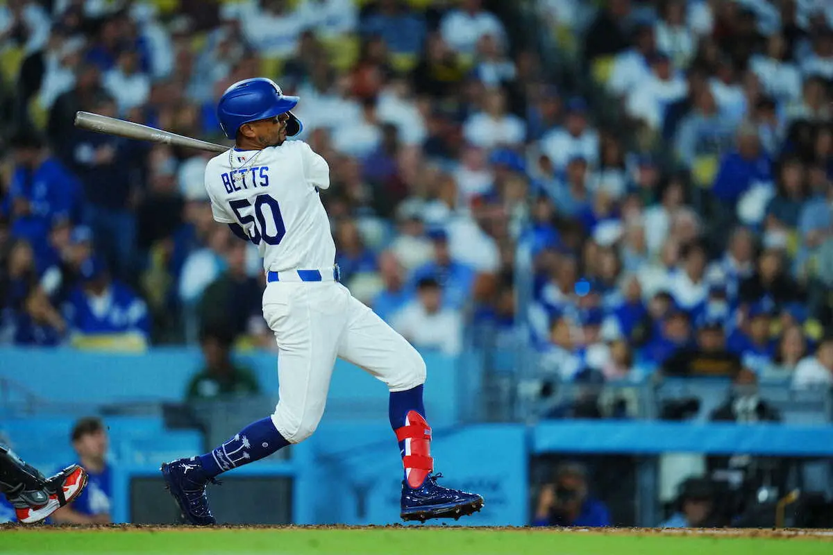 【画像・写真】ロバーツ監督 “休日返上”のベッツに感謝「チームのために出たいと言ってくれた」