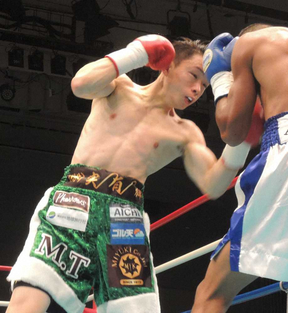 4回TKO勝ちで6戦6勝6KOとした日本ミニマム級ユース王者の石沢開