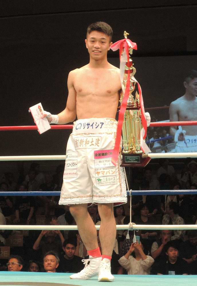 1回KOで19連勝を飾った日本フライ級王者・中谷潤人