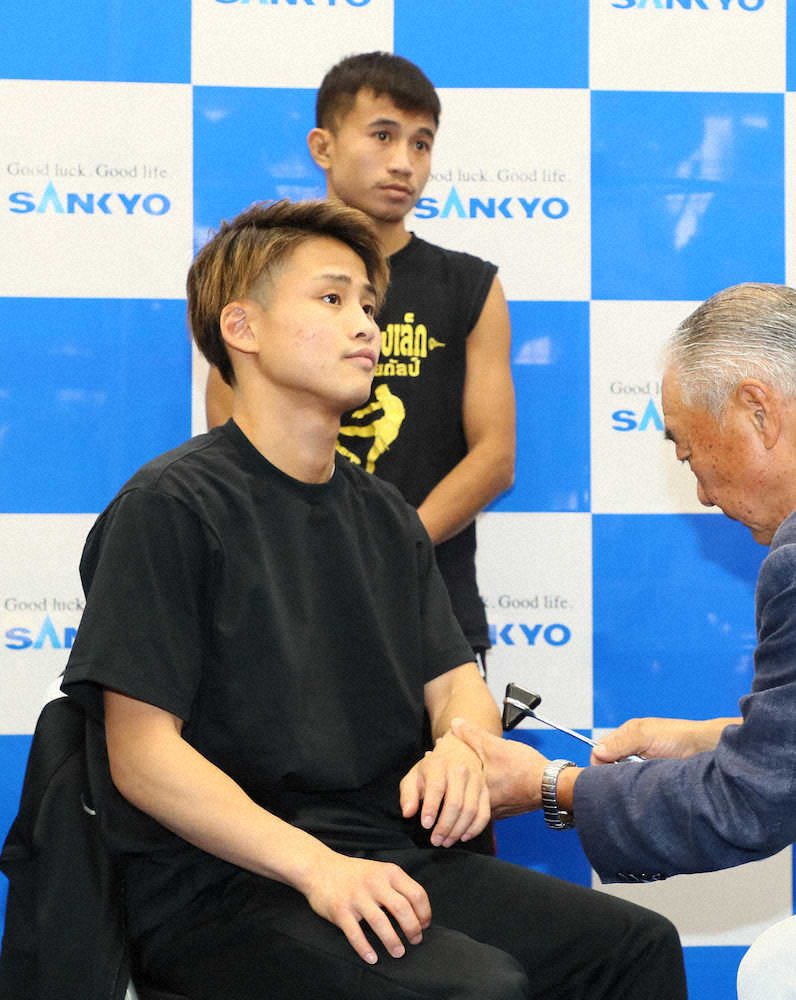 【画像・写真】京口　KO決める!力で圧倒だ「僕の方がリーチ長くてやりやすい」