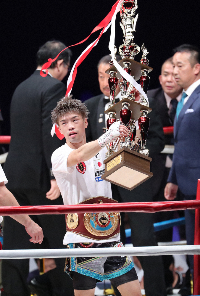 【画像・写真】恒成V2　母校・中京学院大中京に「あやかった」7回逆転