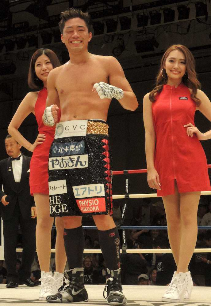 【画像・写真】伊藤雅雪、再起戦TKO圧勝！今後は「WBC王者とやりたい」
