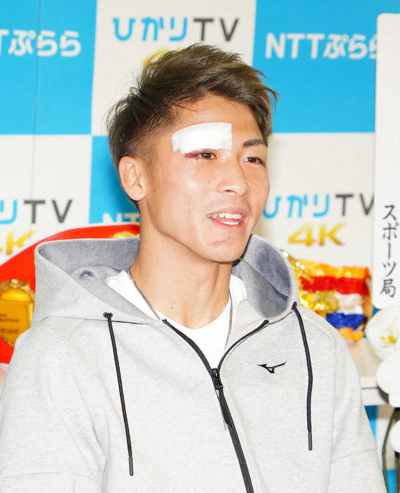 【画像・写真】井上尚弥　右目上の傷で「やっとボクサーになれた感じ」「持ちこたえられた理由は息子の存在」