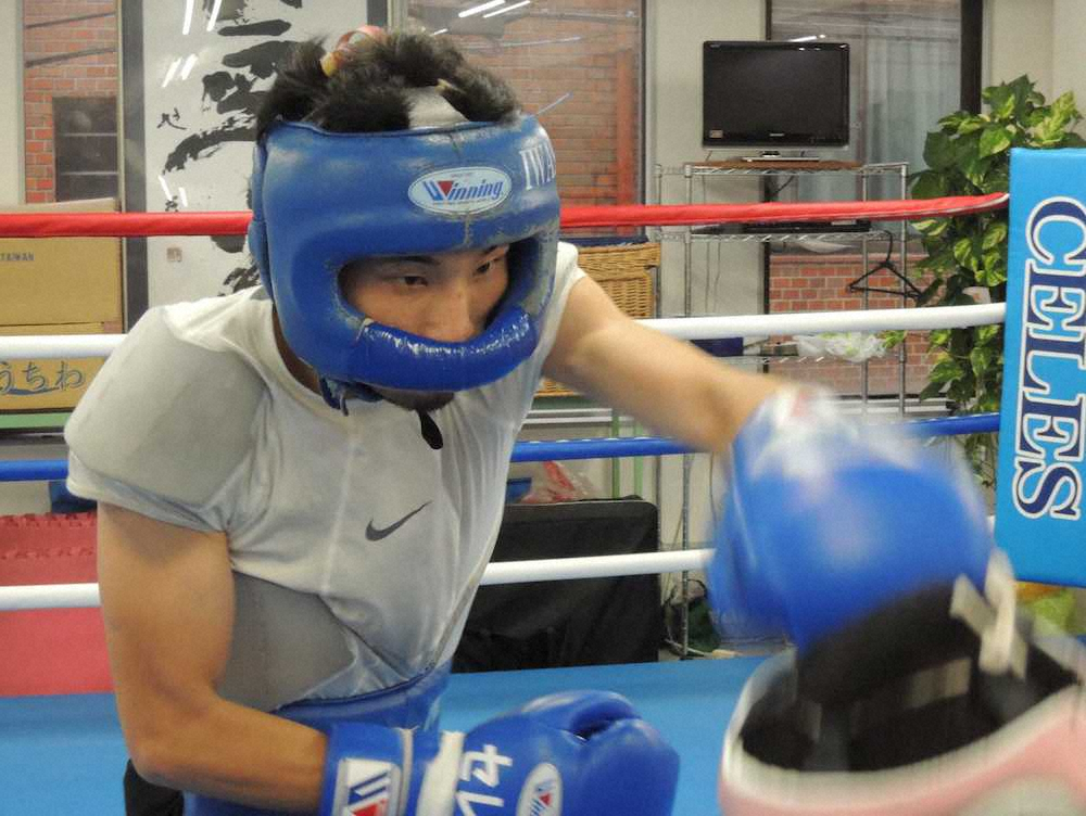 【画像・写真】岩佐亮佑　NYで行われるタパレス戦へ「絶好調」公開練習で手応え口に