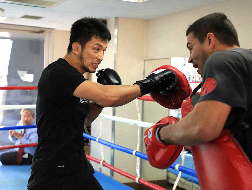 【画像・写真】村田、初防衛へ闘志「相手が嫌になるまで殴る」