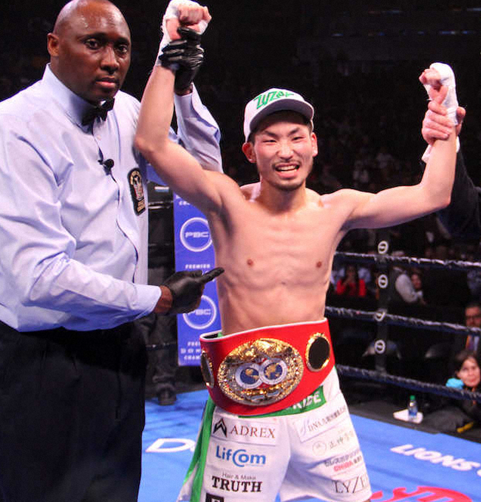 【画像・写真】岩佐亮佑、暫定王者返り咲き　憧れNYで奪取11回TKO