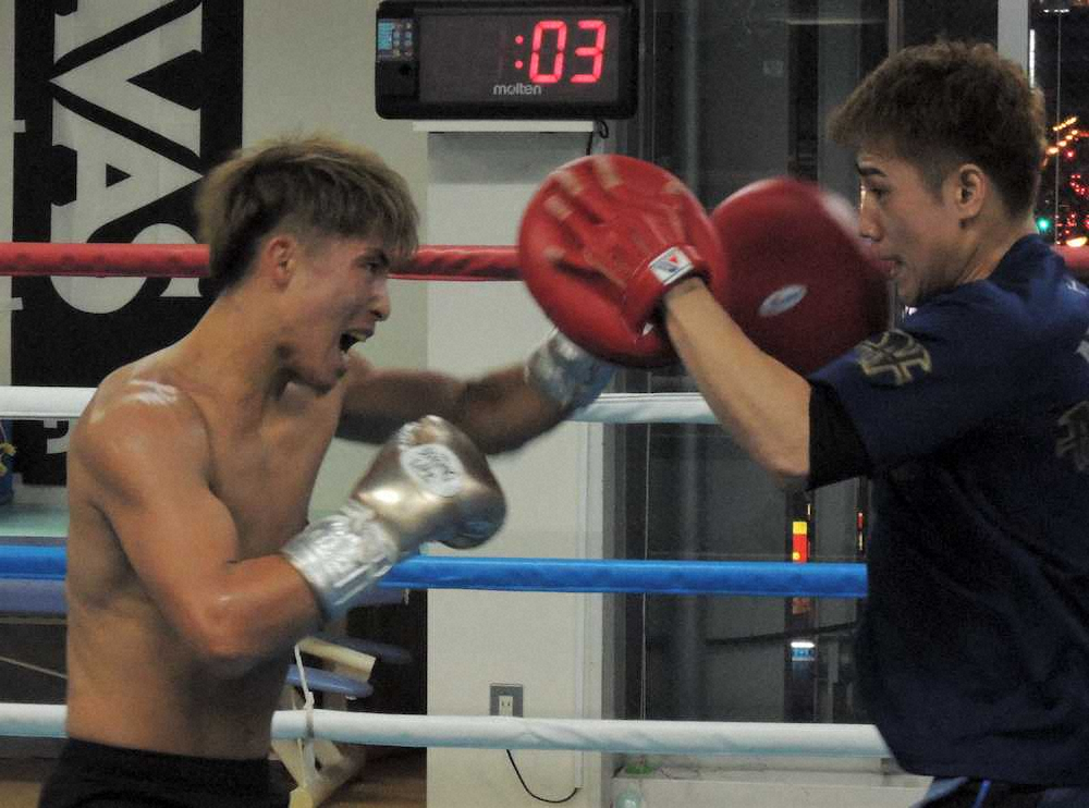 【画像・写真】井上尚弥　今年初のジムワーク、1時間半汗「ボクシングに集中してラスベガスに挑みたい」