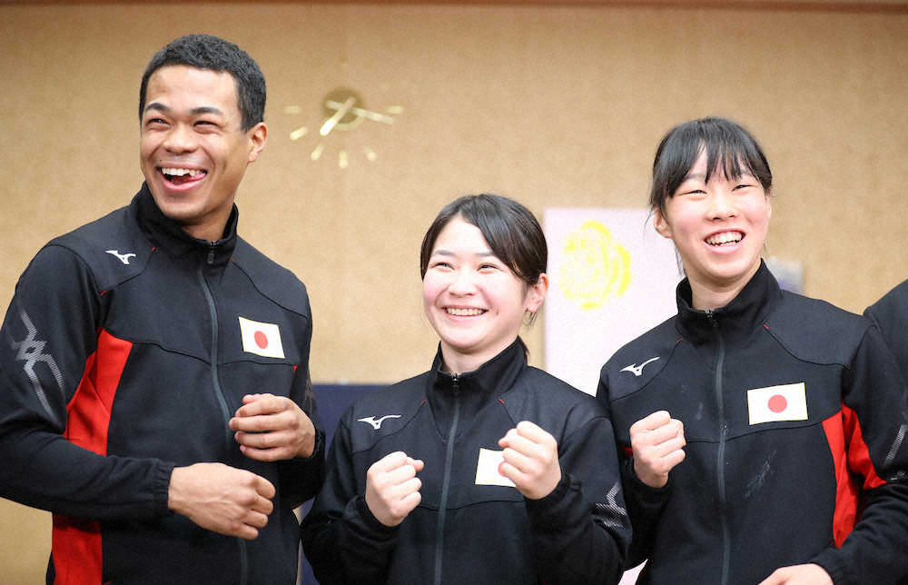 ボクシング日本代表が帰国 五輪枠獲得の並木月海 金メダル獲れるよう頑張る スポニチ Sponichi Annex 格闘技