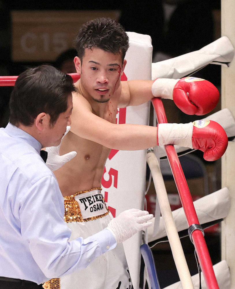 【画像・写真】辰吉寿以輝　プロ14戦目は無念の負傷引き分けに「こんな結果でふがいない」