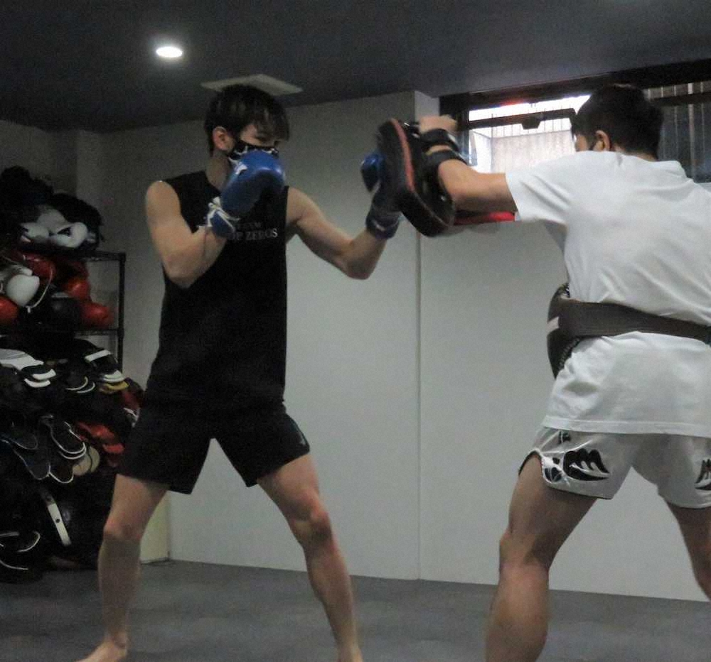 【画像・写真】レオナ　武尊倒す！打ち合い決意「倒される覚悟も倒す覚悟もある」