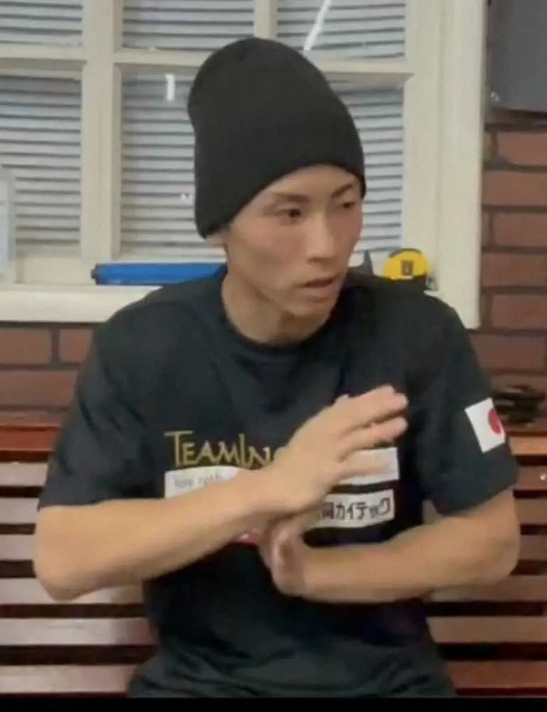 【画像・写真】井上尚弥、猛暑のベガスでジムワーク再開　持参プールでアイシングも