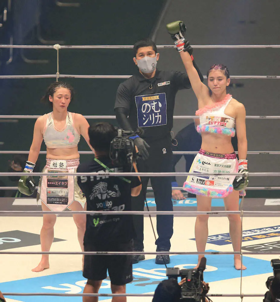 【画像・写真】ぱんちゃん璃奈「倒せなくて申し訳ない」　RIZIN初の女子キックの試合で百花に判定勝ち