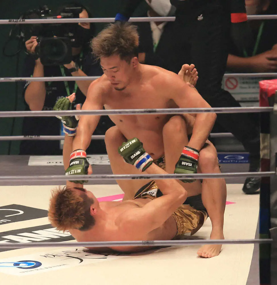 【画像・写真】【RIZIN】リオ銀メダルの太田忍がMMA初勝利　元K－1王者・久保優太に判定勝ち