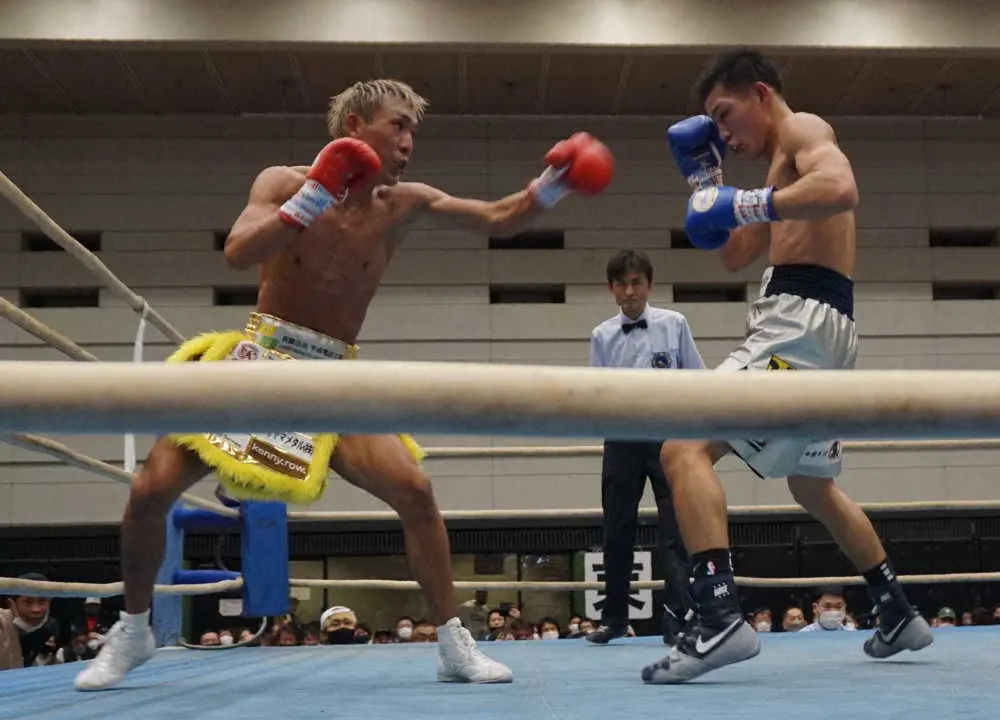 【画像・写真】亀田京之介　判定負けで王座陥落し大荒れ「こんなんでボクシングやってられない」