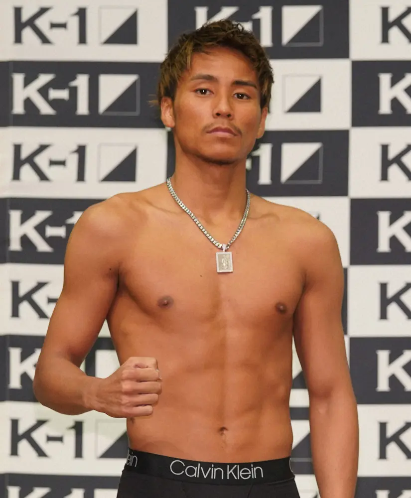 【画像・写真】軍司泰斗　椿原を下してフェザー級新王者に！5度目の対戦も激闘の末に延長判定を制した