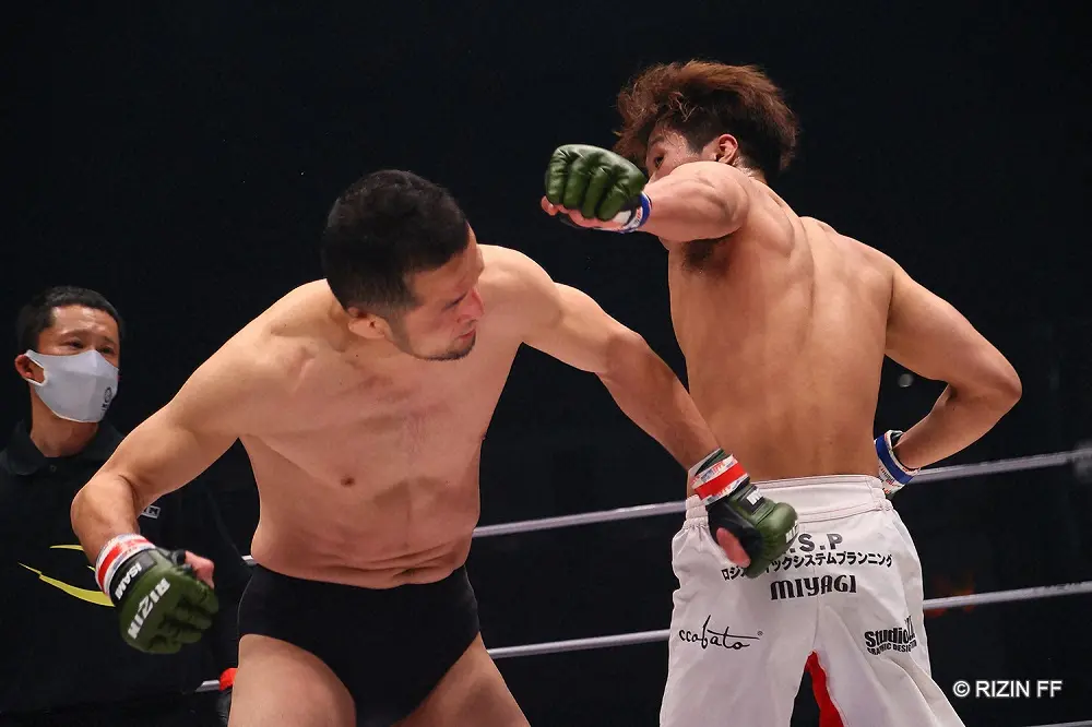 【画像・写真】【RIZIN.34】山本空良、中村大介との“20歳差対決”で判定勝ちも「勝った気はしない」