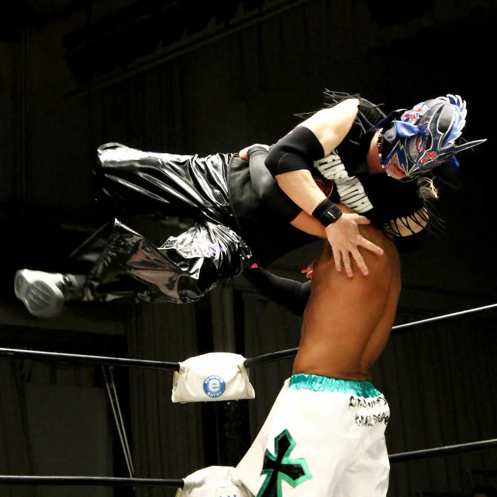【画像・写真】【DRAGONGATE】K―ness.　26年間のレスラー人生に終止符…最後は弟分のKzyの前に散る