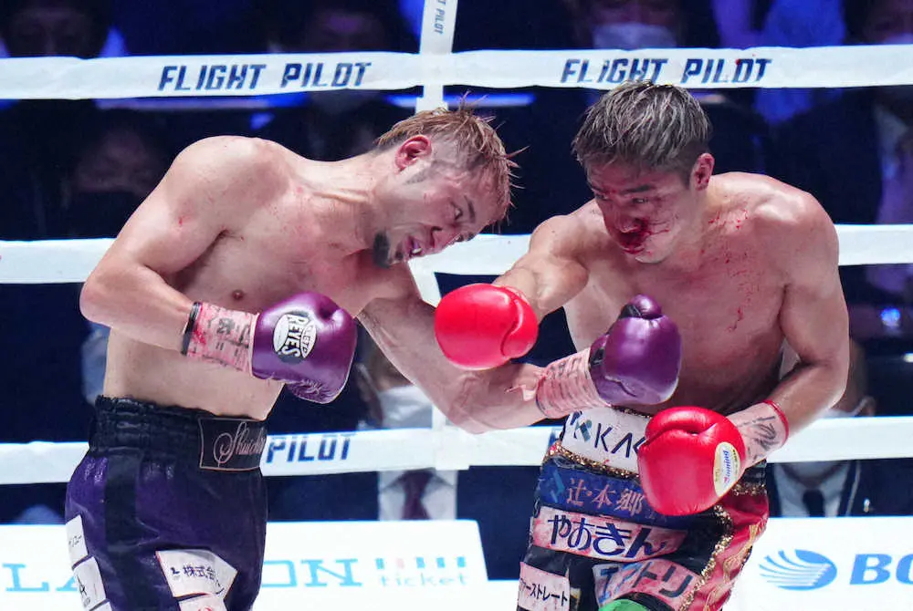 【画像・写真】吉野修一郎デビュー15連勝「世界目指して頑張ります」負傷判定3―0防衛　バッティングは「僕の課題」