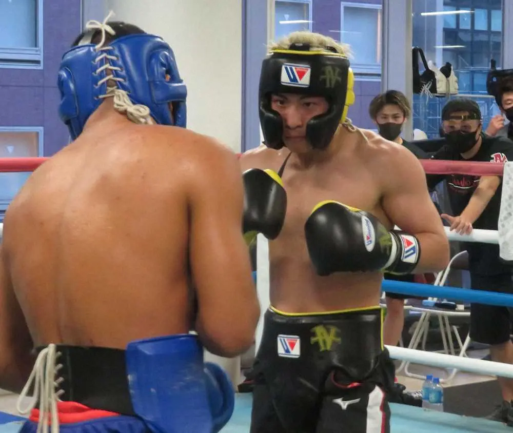 【画像・写真】尚弥が6・7ドネア戦へスパー開始　フィリピンから2人招へい「刺激がある」