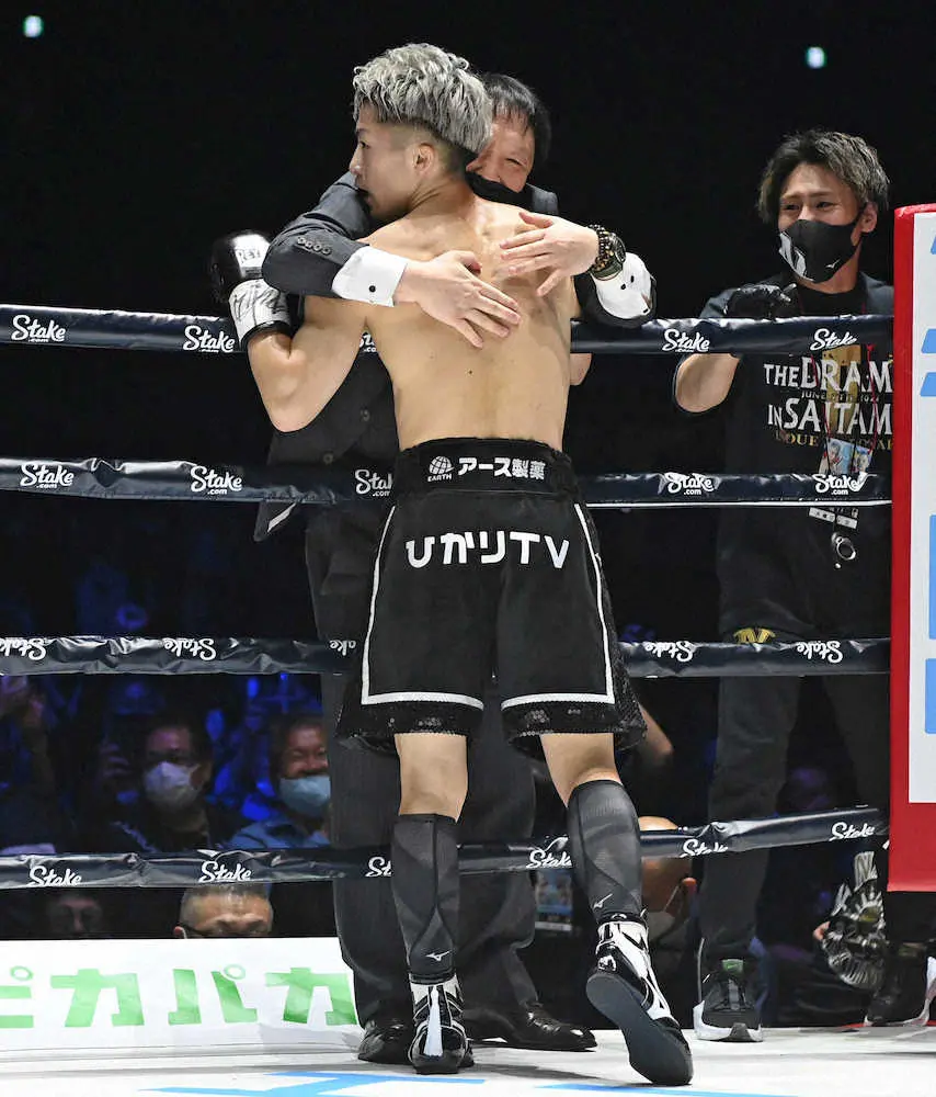 【画像・写真】大橋会長苦笑い　想像以上の尚弥圧勝で「我忘れてリングに」、4団体統一戦にも前向き