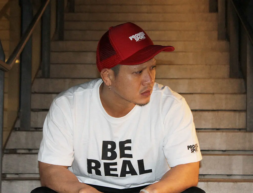 【画像・写真】スポニチアネックスのインタビューに応じたフジタ“Jr”ハヤト 