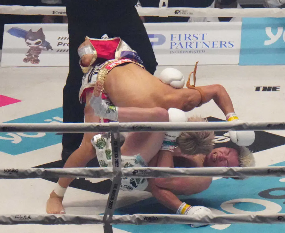 【画像・写真】武尊が涙…「心から申し訳ない」　K－1王者が反則の投げ技…全て出し切るも10年ぶり2敗目　去就は未定