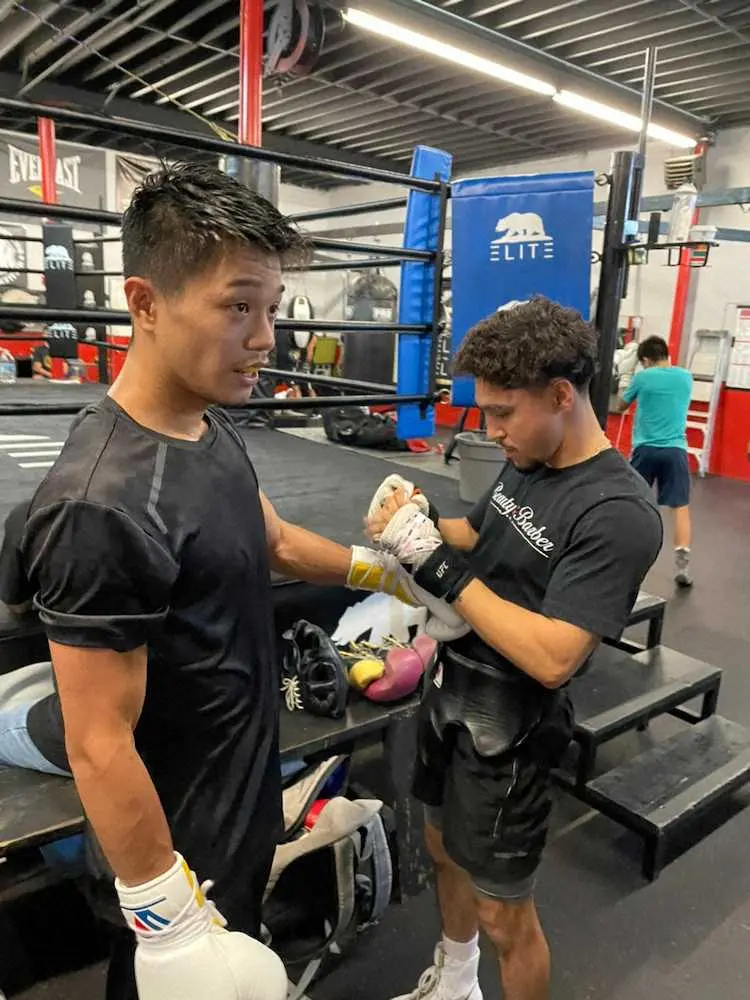 【画像・写真】WBOフライ級王者・中谷、米国合宿は今週で打ち上げ「いろいろな武器を手に入れることができた」