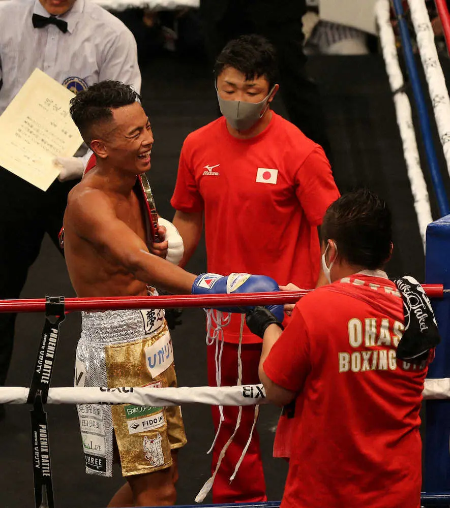 【画像・写真】元K―1王者・武居　ボクシング転向5戦目で東洋太平洋王者　5戦連続KO勝ちで決めた