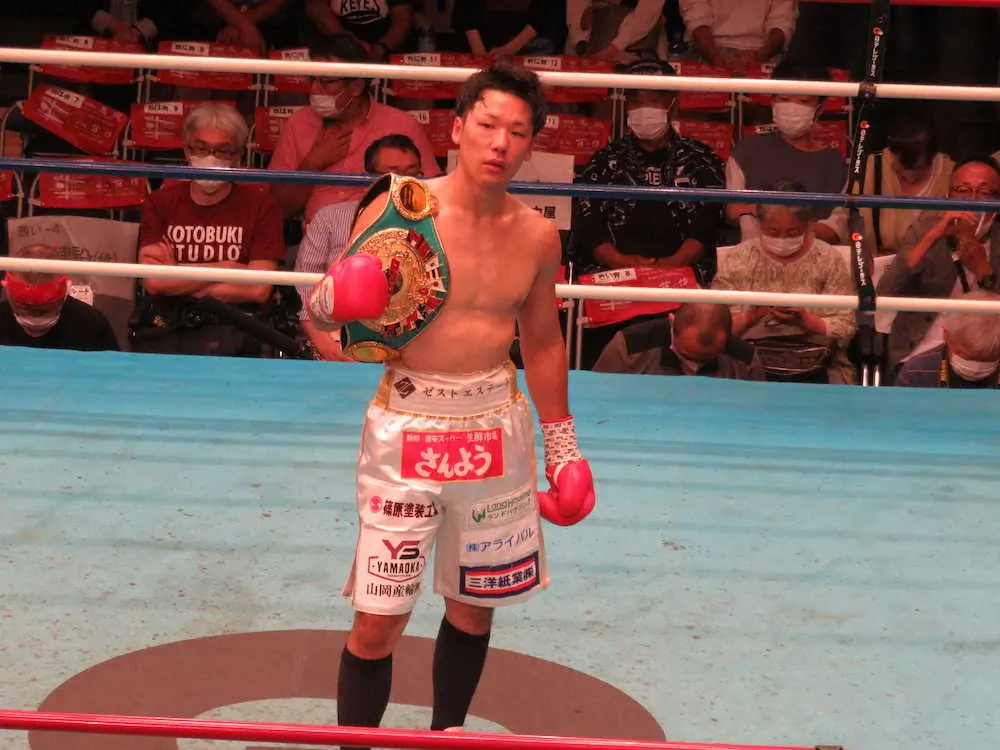 【画像・写真】東洋太平洋ミドル級王者の竹迫が1年4カ月ぶりの試合で3回TKO勝ち　次はアジア王座統一