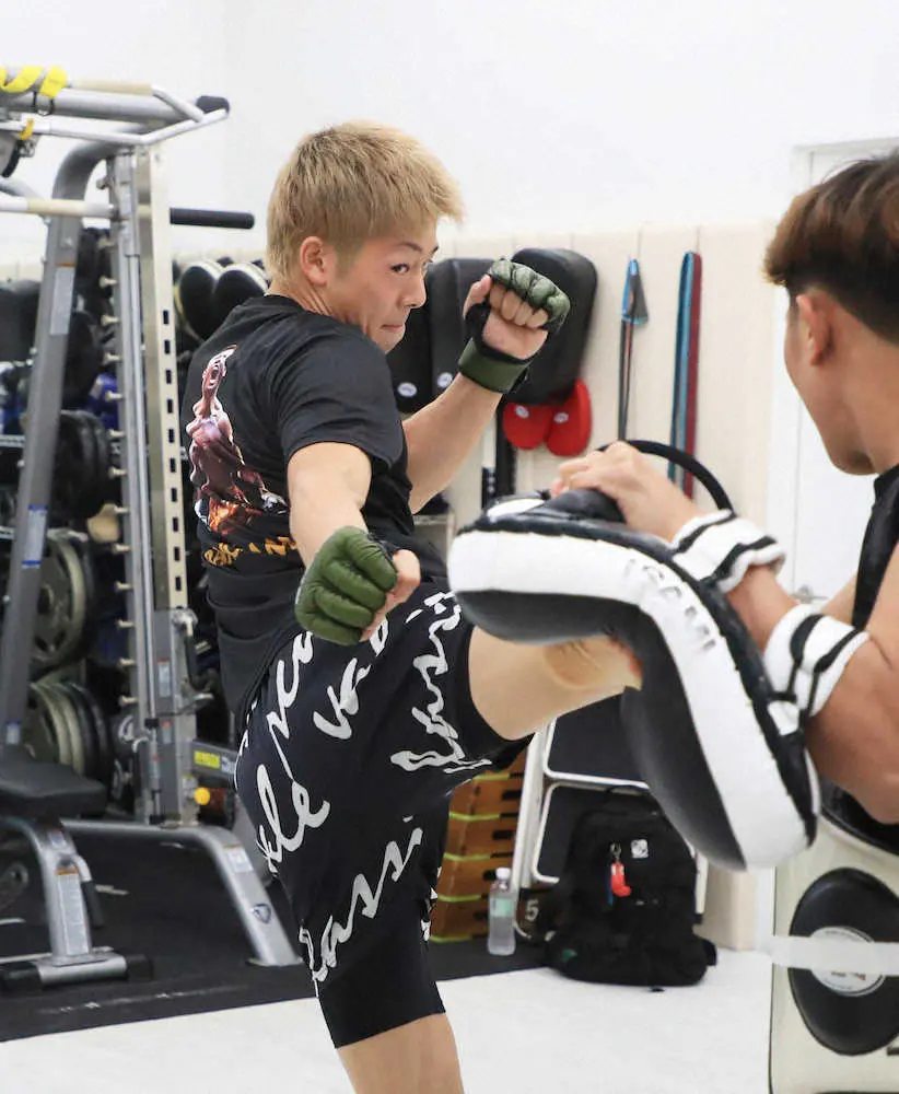 【画像・写真】カズ次男の三浦孝太、メイウェザーVS朝倉未来戦のアンダーカードは「光栄」でも「勘違いせずに」