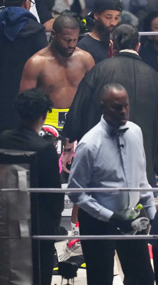 【画像・写真】メイウェザー、朝倉未来戦後の動画が公開「デカイ仕事で来てる以上失敗できないだろ?」