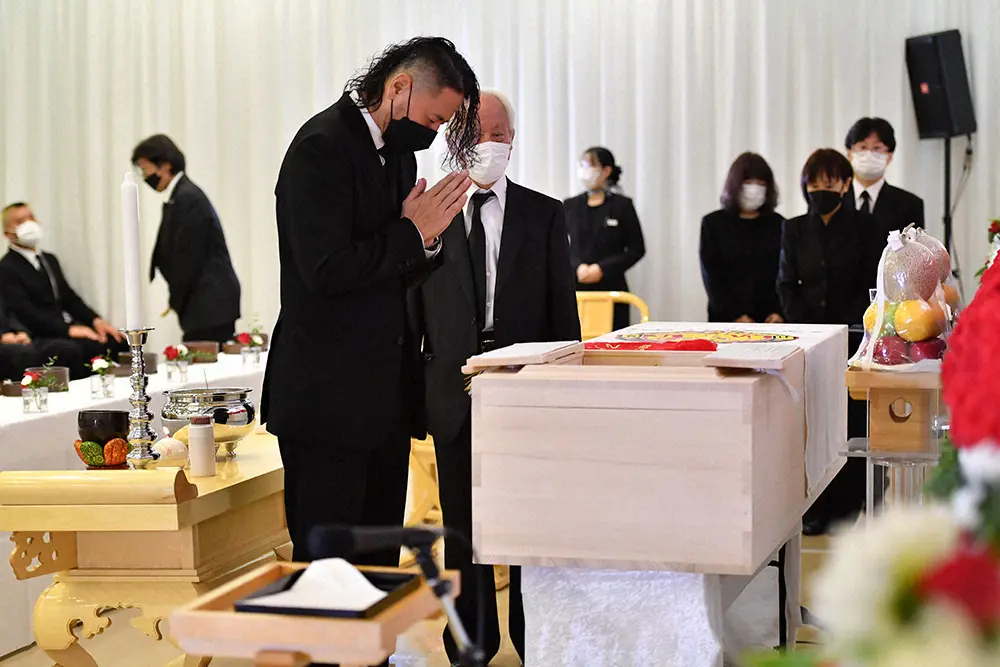 【画像・写真】アントニオ猪木さん通夜、主な参列者　戒名は「闘覚院機魂寛道居士」