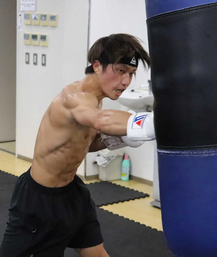 【画像・写真】10・25東洋太平洋フライ球王座挑戦の桑原拓が公開練習「勝つ自信は100％超」