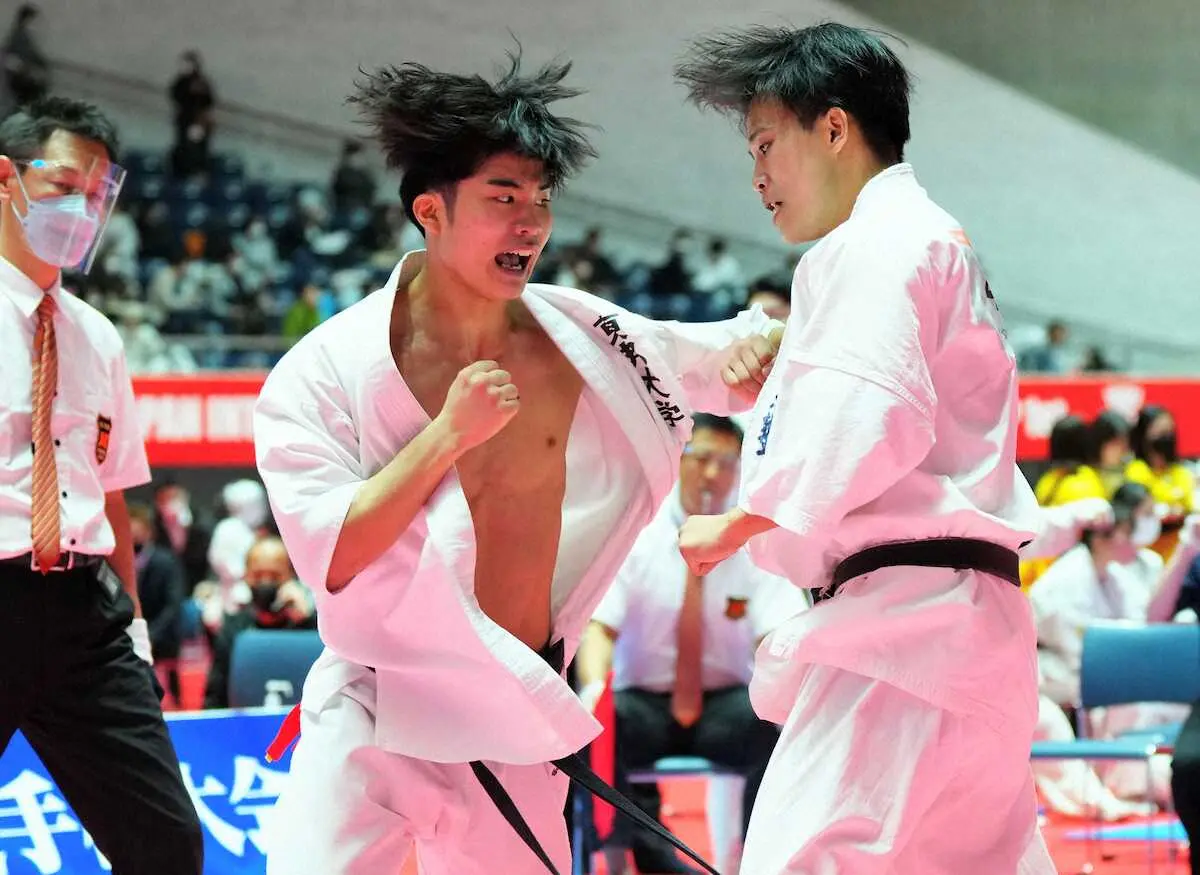 【画像・写真】【全日本学生フルコンタクト空手】男子中量級は“理系男子”福永匠真が優勝「練習の積み重ねが結果」