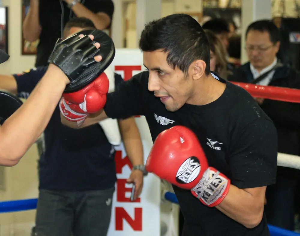 【画像・写真】田中恒成、比嘉大吾らと戦った元2階級制覇王者フエンテス氏が37歳で死去　昨秋KO負けで開頭手術