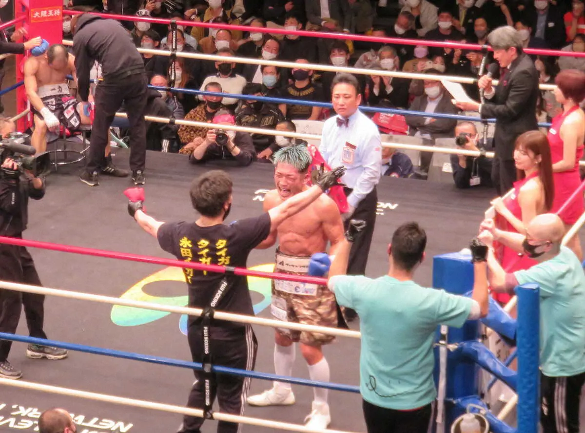 【画像・写真】32歳の永田大士が雪辱V！2年前負傷引き分けの近藤明広に判定勝ち