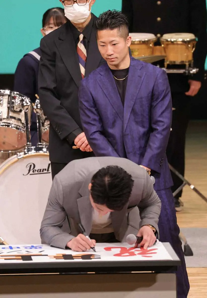 【画像・写真】元世界王者3人が井上拓真と井岡一翔の対戦を予想　勝つのは？