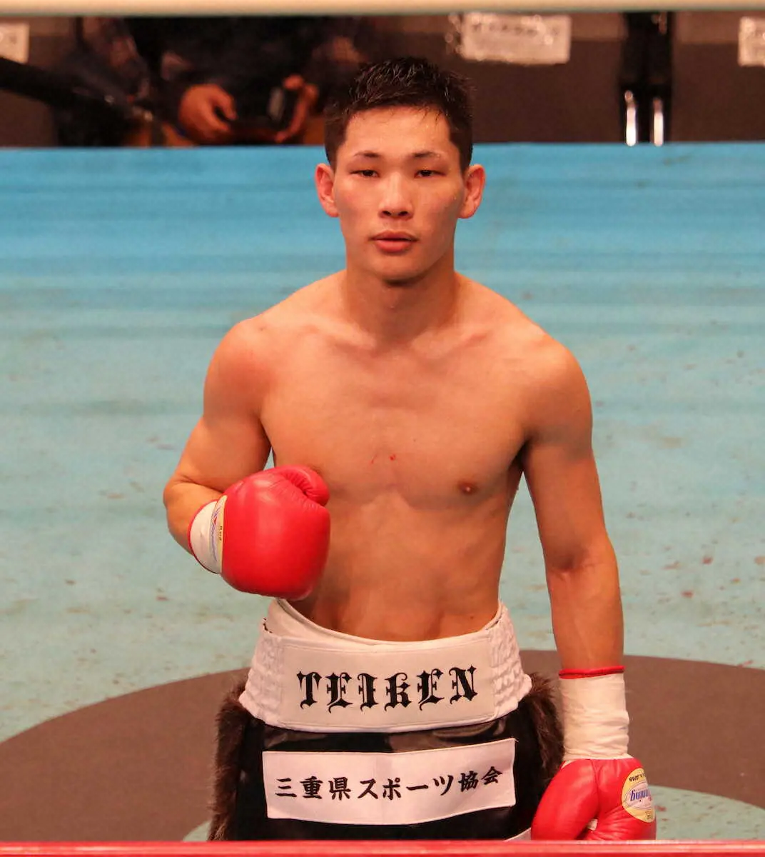 【画像・写真】アマ4冠の松本流星が3回KO勝ちでプロデビュー　宮田彪我は判定勝ち