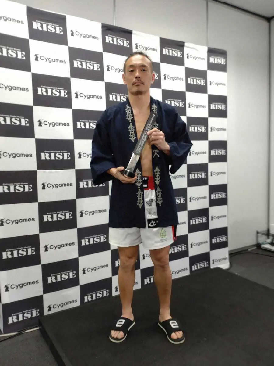 【画像・写真】元120円Jリーガー安彦考真、初の判定負けにも手応え「やりきった3分3R」