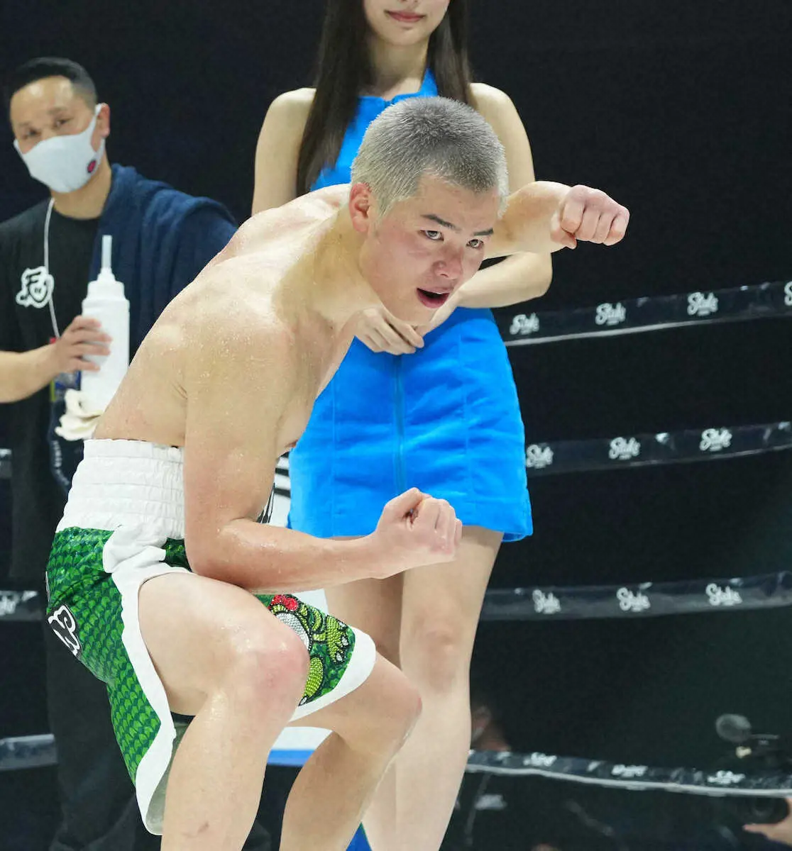 【画像・写真】天心　ボクシングでも勝った！キック42戦無敗の神童伝説第2章、課題と収穫の初陣6ラウンド